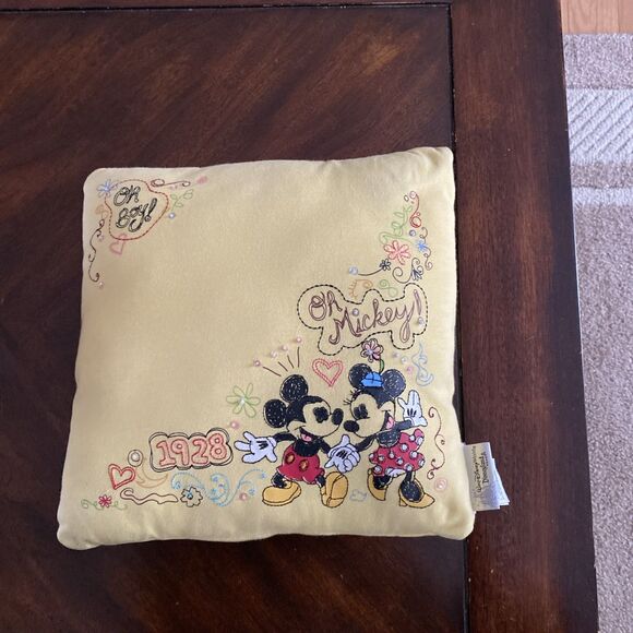 Walt Disney World Resort Oh Boy Mickey & Minnie Mouse Throw Pillow Yellow 11" - Picture 13 of 16